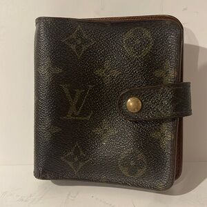 💯 Louis Vuitton Wallet Monogram AUTHENTIC 🤎